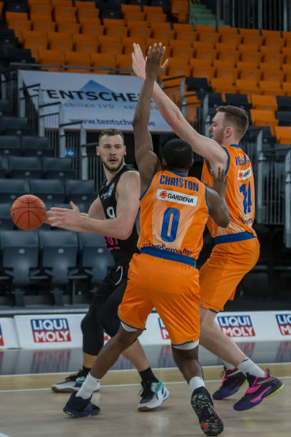 自己视作 自己视作